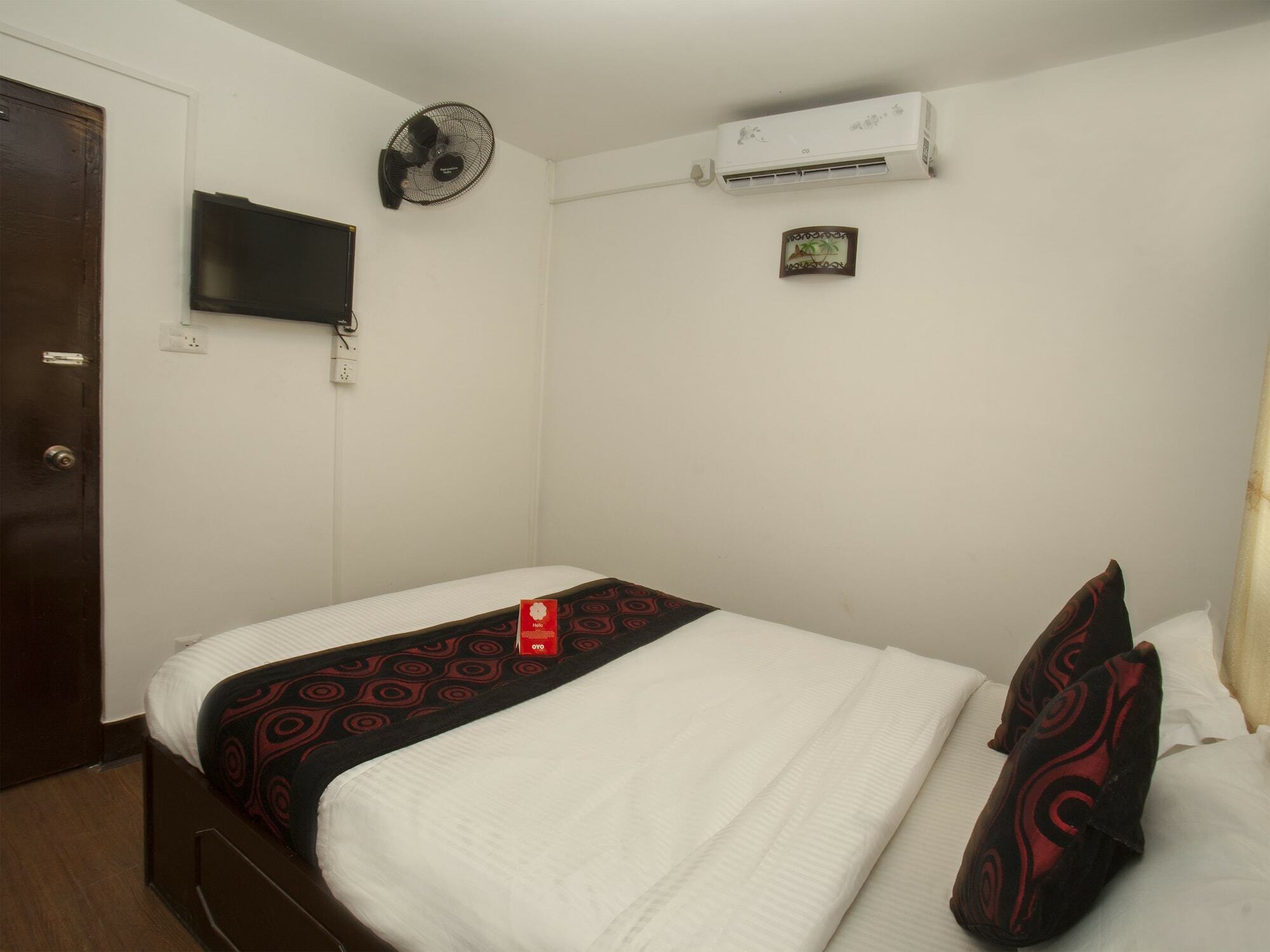 Oyo 175 Hotel Felicity Kathmandu Buitenkant foto